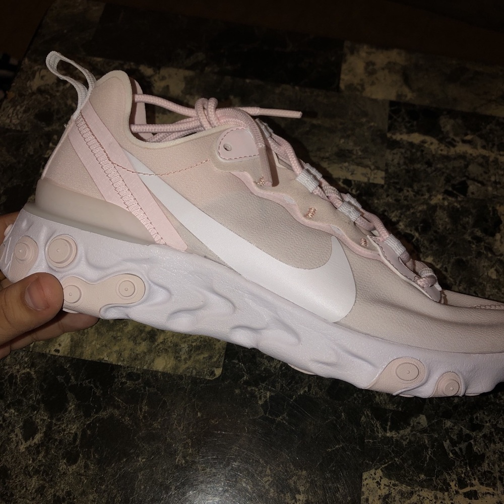 Nike react pale pink